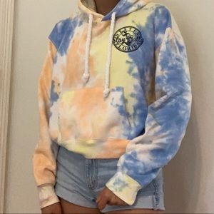Destin Florida Beach Tie-Dye Crop Hoodie